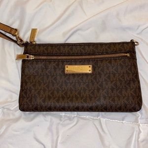Michael Kors brown leather wristlet